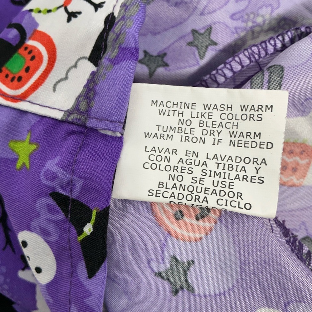 Cassandra O Scrub Top Llama’s Halloween Theme V Neck Short Sleeve Purple XL - Picture 5 of 16